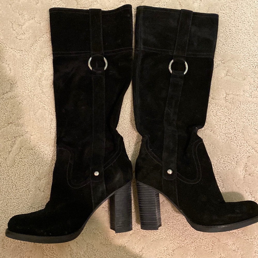 GUESS SUEDE BLACK BOOTS 61/2